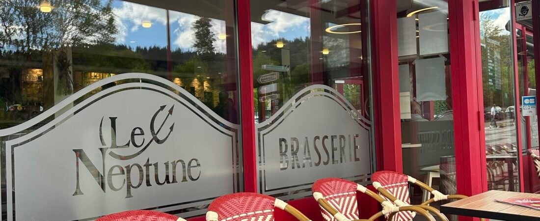 🍽️ Top 5 Restaurants pour Manger la Tarte Flambée à Gérardmer et dans les VosgesPar guidevosgesgerardmer.com – Gastronomie vosgienne